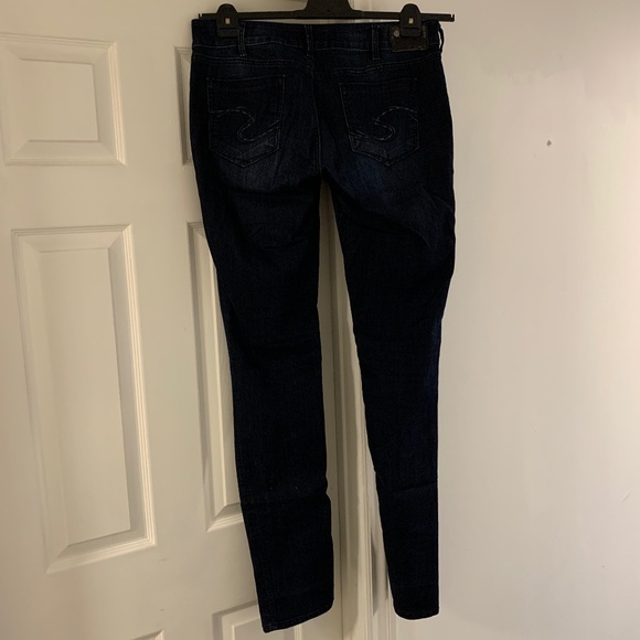 Blue Jeans - Picture 4 of 6